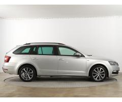 Škoda Octavia 2.0 TDI 110kW - 8