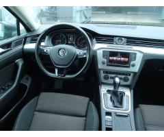 Volkswagen Passat 2.0 TDI 140kW - 9