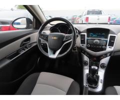 Chevrolet Cruze 1.8 i 16V 104kW - 9