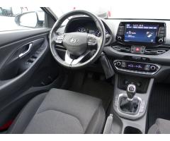 Hyundai i30 1.5 DPI 81kW - 9