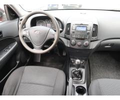 Hyundai i30 1.4 CVVT 80kW - 9