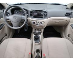 Hyundai Accent 1.4i 71kW - 10