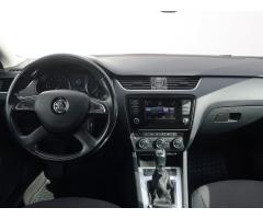 Škoda Octavia 2.0 TDI 110kW - 10