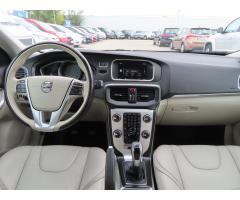 Volvo V40 2.0 D2 88kW - 10