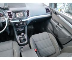 Volkswagen Sharan 2.0 TDI 130kW - 11