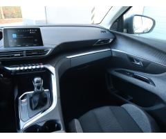 Peugeot 5008 PureTech 130 96kW - 11