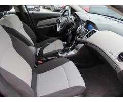 Chevrolet Cruze 1.8 i 16V 104kW - 12