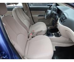 Hyundai Accent 1.4i 71kW - 12