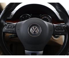 Volkswagen Passat 2.0 TDI 125kW - 14