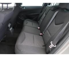 Peugeot 308 1.4 i 70kW - 15