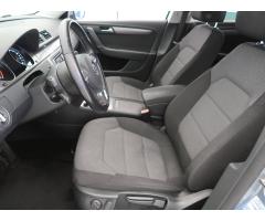 Volkswagen Passat 2.0 TDI 125kW - 16