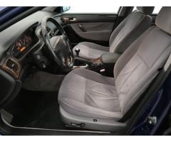 Peugeot 607 3.0 V6 24V 152kW - 16