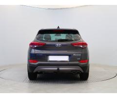 Hyundai Tucson 2.0 CRDi 100kW - 6