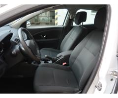 Renault Fluence 1.5 dCi 66kW - 16