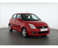 Suzuki Swift 1.3 i 67kW - 1