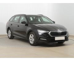 ŠKODA SUPERB COMBI 2.0TDI 140 LAURIN&K 4X4 DSG 7ST