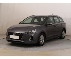 Hyundai i30 1.6 CRDi 81kW - 3