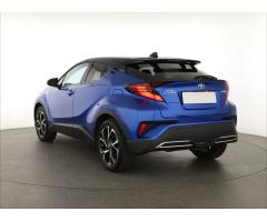 Toyota C-HR 2.0 Hybrid 135kW - 5