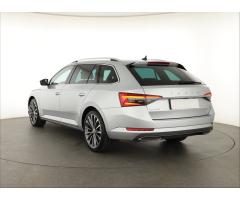 ŠKODA SUPERB COMBI 2.0TDI 140 LAURIN&K 4X4 DSG 7ST