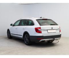 ŠKODA SUPERB COMBI 2.0TDI 140 LAURIN&K 4X4 DSG 7ST