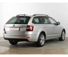 Škoda Octavia 1.6 TDI 85kW - 7