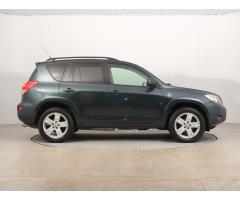 Toyota RAV4 2.2 D-CAT 130kW - 8