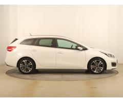 Kia Cee`d 1.6 CRDi 100kW - 8