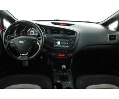 Kia Cee`d 1.6 CRDi 100kW - 9