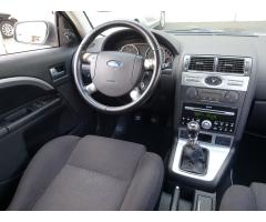 Ford Mondeo 2.0 TDCi 96kW - 9