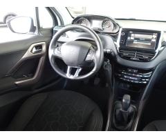 Peugeot 2008 1.2 PureTech 81kW - 9