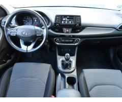 Hyundai i30 1.6 CRDi 81kW - 10