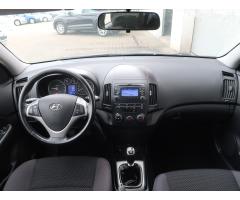 Hyundai i30 1.4 CVVT 80kW - 10