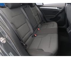 Volkswagen Golf 1.2 TSI 77kW - 14