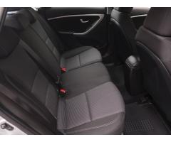 Hyundai i30 1.4 CVVT 73kW - 13