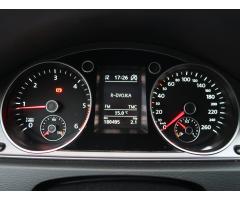 Volkswagen Passat 2.0 TDI 103kW - 18