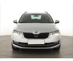 ŠKODA SUPERB COMBI 2.0TDI 140 LAURIN&K 4X4 DSG 7ST