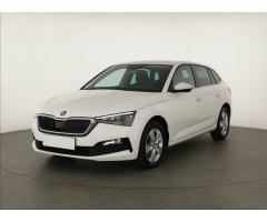 ŠKODA SUPERB COMBI 2.0TDI 140 LAURIN&K 4X4 DSG 7ST