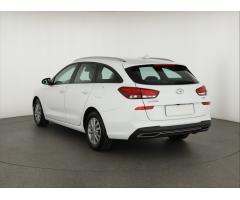 Hyundai i30 1.6 CRDi 85kW - 5