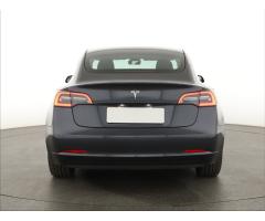 Tesla Model 3 Std Range Plus 49kWh 239kW - 6