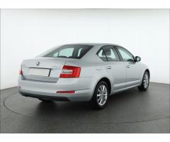 Škoda Octavia 1.6 TDI 77kW - 7