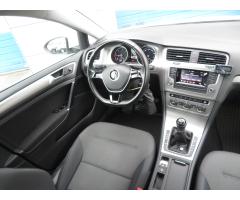 Volkswagen Golf 1.6 TDI 81kW - 9