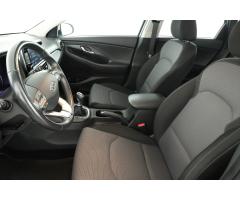 Hyundai i30 1.6 CRDi 85kW - 13