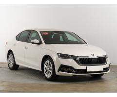 ŠKODA SUPERB COMBI 2.0TDI 140 LAURIN&K 4X4 DSG 7ST