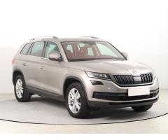 ŠKODA SUPERB COMBI 2.0TDI 140 LAURIN&K 4X4 DSG 7ST