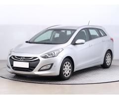 Hyundai i30 1.6 CRDi 81kW - 3