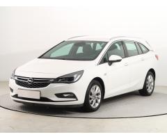 Opel Astra 1.4 T 92kW - 3