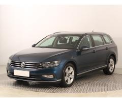 Volkswagen Passat 2.0 TDI 110kW - 3