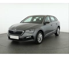 ŠKODA SUPERB COMBI 2.0TDI 140 LAURIN&K 4X4 DSG 7ST