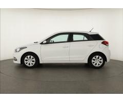 Hyundai i20 1.1 CRDi 55kW - 4