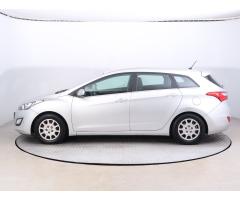 Hyundai i30 1.6 CRDi 81kW - 4